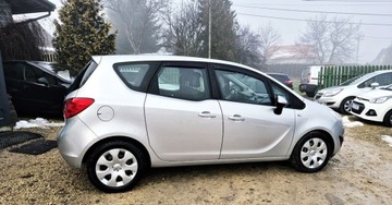 Opel Meriva II Mikrovan 1.4 Turbo ECOTEC 120KM 2011 Opel Meriva 1.4 Benzyna 120KM, zdjęcie 11