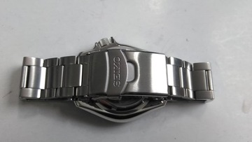 Męski zegarek Seiko 5 Sports ze stali nierdzewnej z bransoletą SRPD59K1