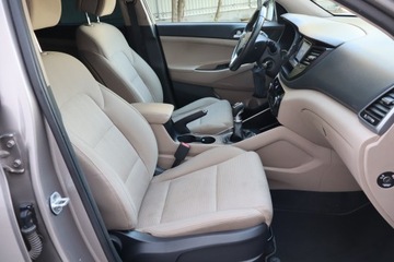 Hyundai Tucson III SUV 1.6 GDI 132KM 2016 Hyundai Tucson 1.6 GDI, Salon Polska, zdjęcie 8