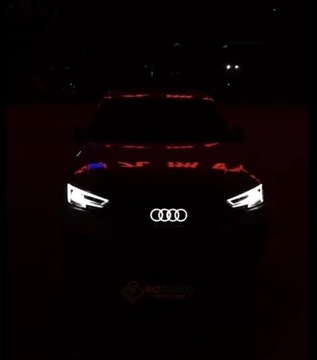 ЭМБЛЕМА AUDI LED LOGO DYNAMIC GRILL — БЕЛАЯ