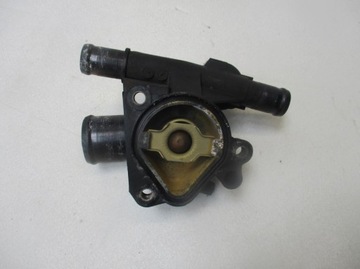 КОРПУС ТЕРМОСТАТА TRAFIC VIVARO 2.0 DCI