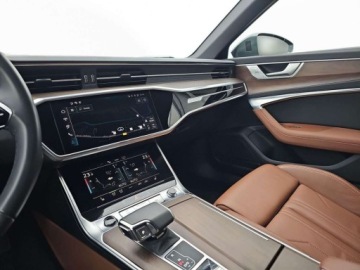 Audi A6 C8 Avant Plug In 2.0 50 TFSI e 299KM 2023 Audi A6 Avant dach panoramiczny, kamery 360, BO, matrixy, aktywny tempomat, zdjęcie 16