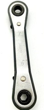 КЛЮЧ С ТРЕЩОТКОЙ, ИЗОГНУТЫЙ ИНСТРУМЕНТ 6/7