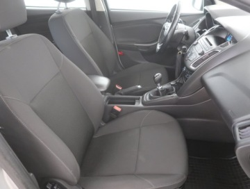 Ford Focus III Kombi Facelifting 1.5 TDCi 120KM 2017 Ford Focus 1.5 TDCi, Salon Polska, Serwis ASO, zdjęcie 8