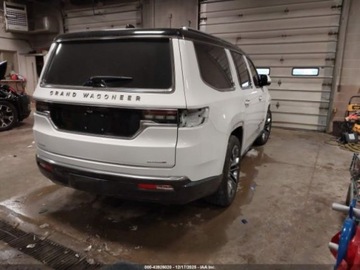 Jeep Wagoneer II 2022 Jeep Grand Wagoneer Series III 2022 6.4 Benzyna 471KM, zdjęcie 5