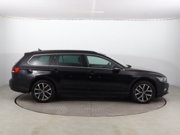 Volkswagen Passat B8 Variant Facelifting 2.0 TSI 190KM 2022 VW Passat 2.0 TSI, Salon Polska, 1. Właściciel, zdjęcie 5