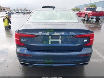 Volvo S60 III 2022 Volvo S60 2022r., 4x4, 2.0L 2.0 Hybryda Plug-in 313KM, zdjęcie 7