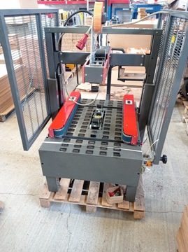 Запечатщик коробок Robopac Robotape 50A (например, Siat, 3 M, Comarme)