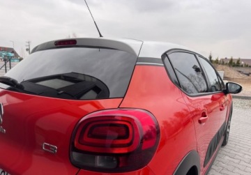 Citroen C3 III Hatchback 1.2 PureTech 82KM 2017 Citroen C3 bezwypadekserwisSHINEjak nowe 1.2 Benzyna 82KM, zdjęcie 8