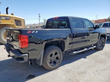 Chevrolet Silverado II 2018 Chevrolet Silverado 2018 CHEVROLET SILVERADO K1500 LT 5.3 Benzyna 355KM, zdjęcie 2
