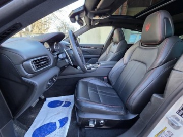 Maserati Levante 3.0 V6 GDI 350KM 2023 MASERATI LEVANTE GT Ultima V6 3.0l 350KM (Ferrari F160 Przebieg:16,151km, zdjęcie 4