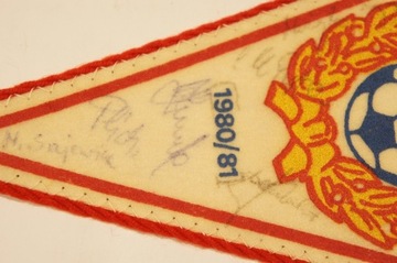 Вымпел RTS WIDZEW LODŹ PRL ЧЕМПИОН ПОЛЬШИ ПО ФУТБОЛУ АВТОГРАФ БОНИЕК