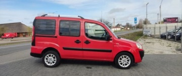 Fiat Doblo I 2005 Fiat Doblo bez rdzy , zadbany , klima 1.4 Benzyna 77KM, zdjęcie 6