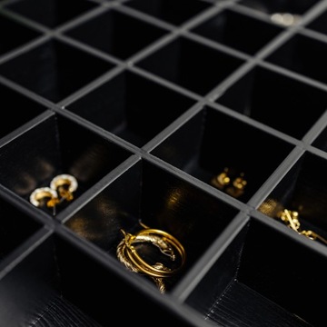 Черная полка для мелочей, большой деревянный органайзер для коллекций, 51 отделение.