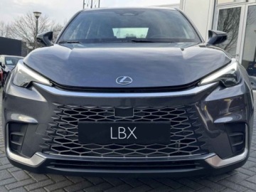 Lexus LBX 1.5 Hybrid 136KM 2025 Od ręki - Elegant 1.5 Hybrid 136KM | Podgrzewane fotele!, zdjęcie 1