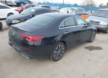 Mercedes CLA C118/X118 Coupe 2.0 250 224KM 2023 Mercedes-Benz CLA MERCEDES-BENZ CLA 250 COUPE 2.0 Benzyna 224KM, zdjęcie 2