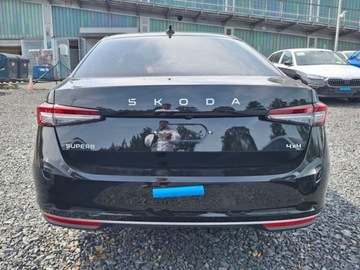 Skoda Superb IV Liftback 2.0 TSI 204KM 2025 SKODA Superb L&amp;K 2.0 TSI DSG Sedan 204KM 2025, zdjęcie 4