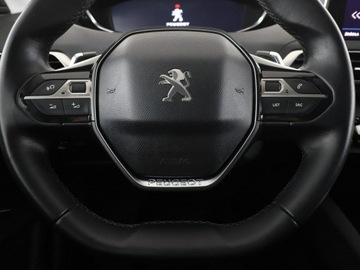 Peugeot 5008 II Crossover 1.6 BlueHDI 120KM 2017 Peugeot 3008 7os. Automat, zdjęcie 20