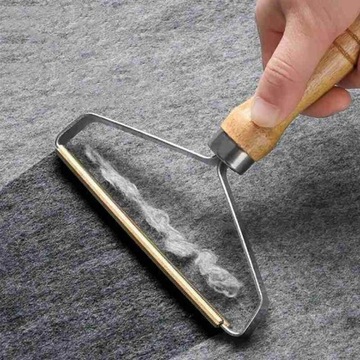 ЩЕТКА ДЛЯ УДАЛЕНИЯ ШЕРСТИ С СОБАК