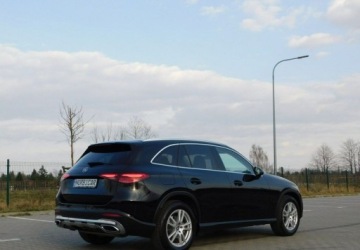 Mercedes GLC C254/X254 Coupe 2.0 200 204KM 2024 Mercedes-Benz GLC Gwarancja A.S.O Stan Nowy Faktura VAT 23 2.0 Benzyna, zdjęcie 31