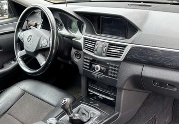 Mercedes Klasa E W212 Kombi 200 CDI BlueEFFICIENCY 136KM 2011 Mercedes-Benz Klasa E 2011 r. 2.1 Diesel 136KM, zdjęcie 12