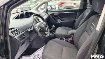 Toyota Verso Minivan Facelifting 1.8 Valvematic 147KM 2016 Toyota Verso 1.8Benz mnaual LIFT NAvi asystent kamera climatronic 7 osob, zdjęcie 32