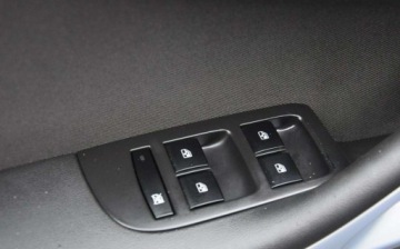 Opel Zafira C Tourer 1.4 Turbo ECOTEC 140KM 2013 Opel Zafira 1.4 TB Klimatronik Grzane Fotele Tempomat Sprowadzony 1.4, zdjęcie 21