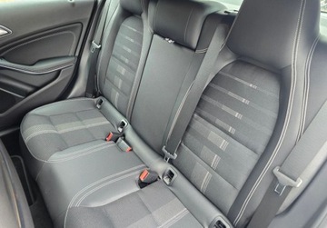 Mercedes Klasa A W176 Hatchback 5d Facelifting 180 122KM 2017 Mercedes-Benz Klasa A 1,6 Benzyna 122 KM GWARANCJA Zamiana Zarejestrowany, zdjęcie 12