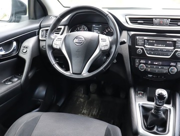 Nissan Qashqai II Crossover 1.2 DIG-T 115KM 2016 Nissan Qashqai 1.2 DIG-T, Salon Polska, zdjęcie 6