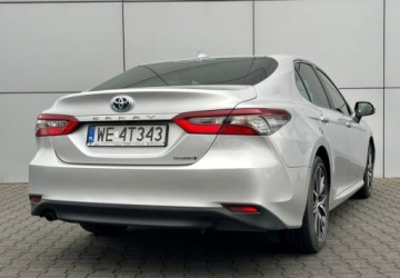 Toyota Camry IX Sedan 2.5 Hybrid Dynamic Force 218KM 2021 Toyota Camry Salon Polska Automat Navi Kamera Led 1 Wlasciciel FV23, zdjęcie 6