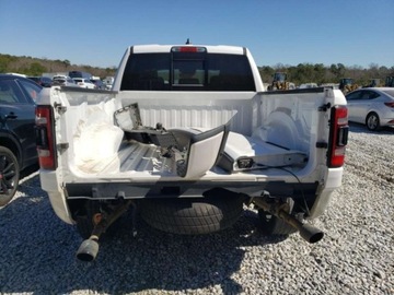  RAM 1500 2023r., Laramie, od ubezpieczalni 5.7 Benzyna 395KM, zdjęcie 3