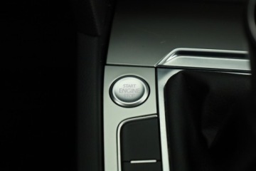 Volkswagen Passat B8 Variant 2.0 TDI BlueMotion SCR 150KM 2019 VW Passat 2.0 TDI, Salon Polska, Navi, Klima, zdjęcie 17