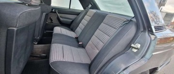 Mercedes 190 1.8 i 109KM 1993 Mercedes-Benz W201 (190) 1.8I Klima Z Grecji Bez Rdzy SportLine 1.8 Benzyna, zdjęcie 8