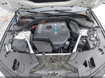 BMW Seria 5 G30-G31 2019 BMW Seria 5 2019 BMW 530E IPERFORMANCE 2.0 Hybryda Plug-in 180KM, zdjęcie 16
