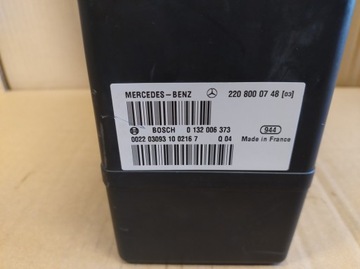MERCEDES W220 PUMPIČKA CENTRÁLNÍHO ZÁMKU 2208000748