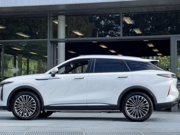 Omoda 9 1.5 T-GDI 537KM 2025 OMODA Omoda 9 1.5 Super Hybrid Exclusive AWD Suv 537KM 2025, zdjęcie 4