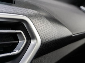 BMW X4 G02 SUV Facelifting 2.0 20d 190KM 2025 BMW X4 xDrive20d Sport Suv 2.0 (190KM) 2025, zdjęcie 11