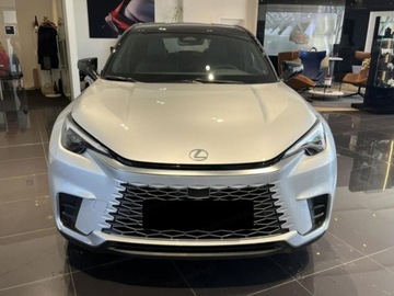 Lexus LBX 1.5 Hybrid 136KM 2026 Od ręki - Cool 1.5 Hybrid 136KM | Podgrzewane fotele!, zdjęcie 1