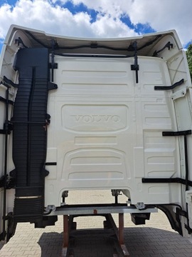 ПОЛНАЯ КАБИНА VOLVO FH 4 EURO 6 GLOBETROTTER 2017 г.