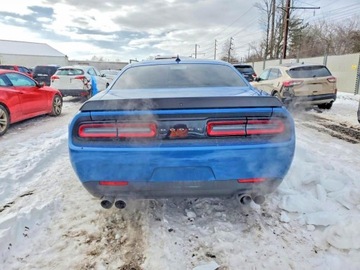 Dodge Challenger III 2021 Dodge Challenger RT Scat Pack 2021 6.4 Benzyna 485KM, zdjęcie 2