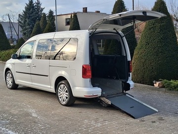 Volkswagen Caddy V Caddy 2.0 TDI 102KM 2021 Volkswagen Caddy 2.0 TDI Maxi PFRON Przewóz osoby niepełnosprawnej Inwalida, zdjęcie 11