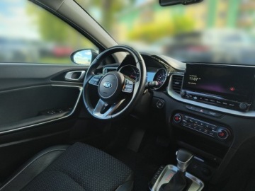 Kia Ceed III Kombi Facelifting 1.6 CRDi MHEV 136KM 2022 Kia Ceed 1.6 Crdi Mhev 136km / ASO / FV23% / Zadb, zdjęcie 23