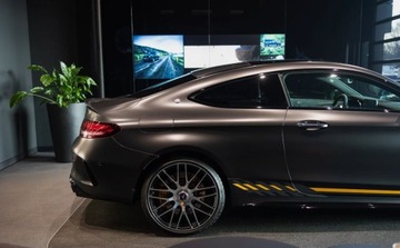 Mercedes Klasa C W206 2022 Mercedes-Benz Klasa C 63 S AMG Final Edition 1 z 499 egzemplarzy Stan ko, zdjęcie 32