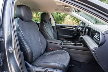 Volkswagen Passat B9 2025 Volkswagen Passat Elegance 2.0 TDI 193 KM 4MOTION,, zdjęcie 13