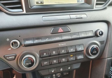 Kia Sportage IV SUV 1.6 GDI 132KM 2016 Kia Sportage Kamera Serwis GetHelp 1.6 Benzyna 132KM, zdjęcie 15