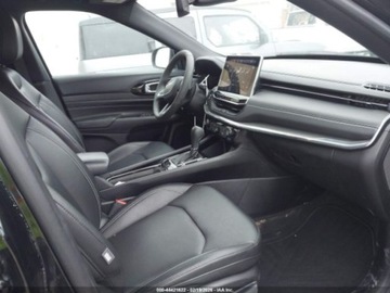 Jeep Compass II 2024 Jeep Compass Limited 2024 2.0 Benzyna 200KM, zdjęcie 9