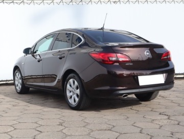 Opel Astra J Sedan 1.4 Turbo ECOTEC 140KM 2018 Opel Astra 1.4 T, Salon Polska, Serwis ASO, GAZ, zdjęcie 3