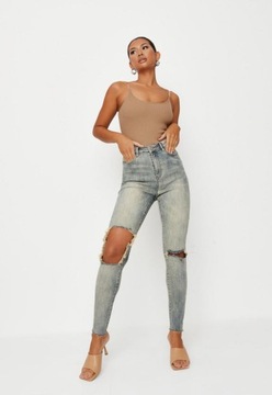 MISSGUIDED JEANSY WYSOKI STAN DZIURY (24)