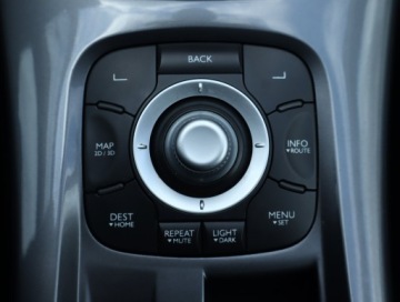 Renault Laguna III 2010 Renault Laguna 2.0 dCi, 170 KM, Automat, Xenon, zdjęcie 16