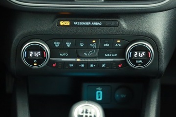 Ford Focus IV Kombi 1.5 EcoBlue 120KM 2019 Ford Focus 1.5 EcoBlue, Salon Polska, Serwis ASO, zdjęcie 9